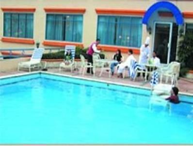 Semarak International Hotel Medan Bagian luar foto
